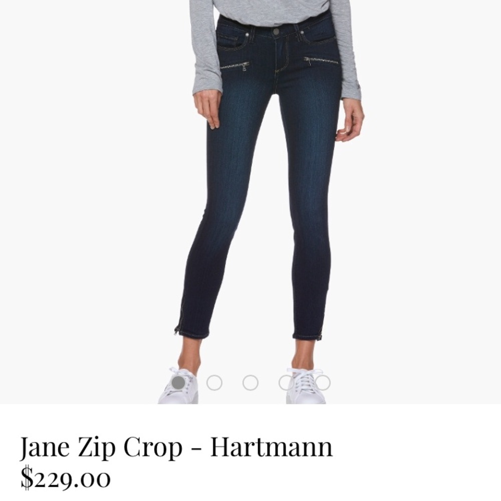 PAIGE zip crop jeans!